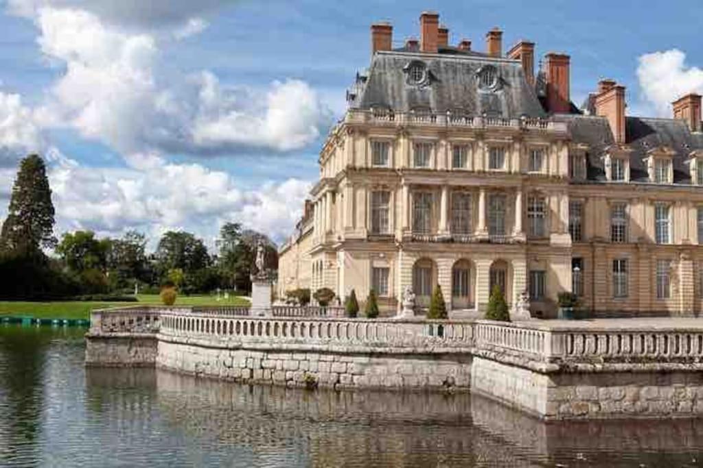 La Pause Allongee - Fontainebleau Hypercentre Exterior foto